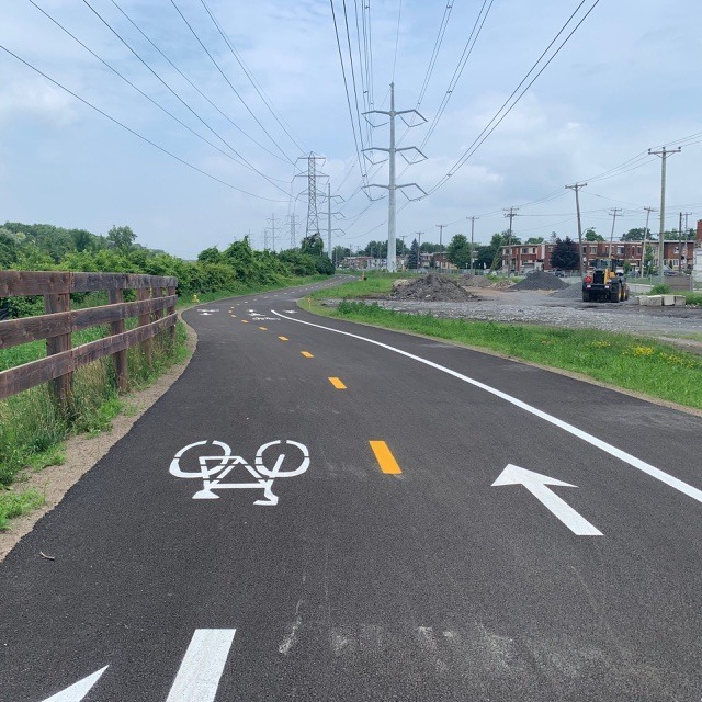 Featured Post Image - Vélo sur la piste cyclable de l’Aqueduc